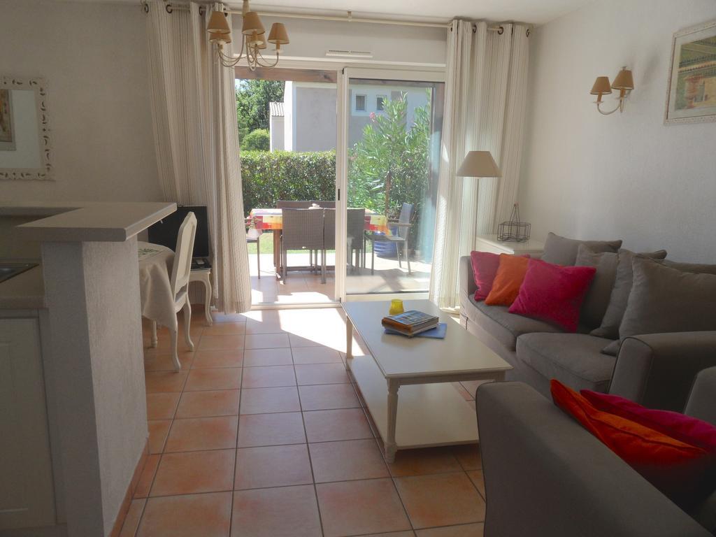 Lagrange Vacances Les Bastides Des Chaumettes Montauroux Δωμάτιο φωτογραφία